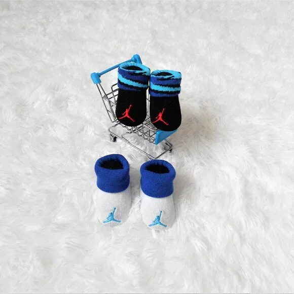 Nike Jordan Infant Booties 2 Pack Baby Newborn 0-6 Mo Blue Stripes - Picture 7 of 14